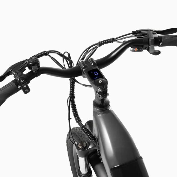 DYU C1 sähköpyörä hiekkaisella pyörätiellä