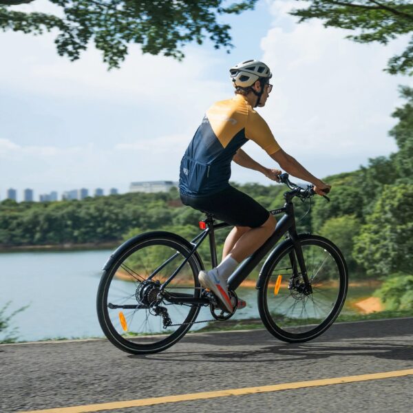 Shimano 7-vaihteisto ja ketjujärjestelmä lähikuvassa