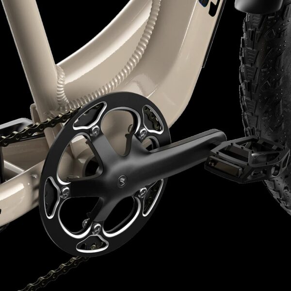 Pyörä tankattuna valmiiksi reissuun