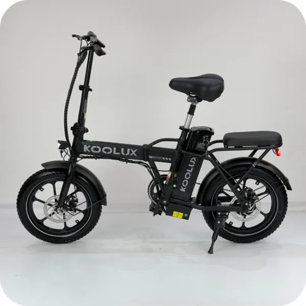 Ajokuva kaupungin kaduilla