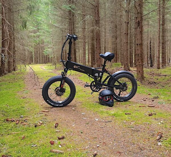 CMACEWHEEL RX20-MAX – Taitettava sähköpyörä jousituksen lähikuva